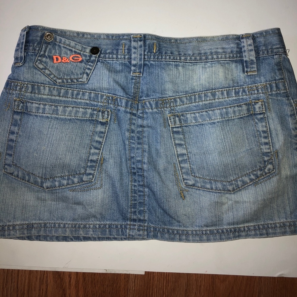 D&G mini jean skirt!​